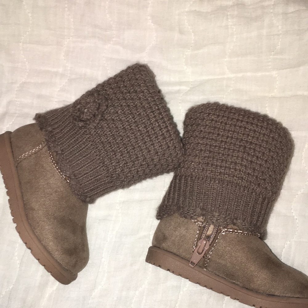 Brand new Maggie and zoe Winter boots
